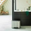 Кошче за отпадъци с педал BO 11 + 23л, матова стомана, Brabantia