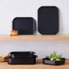 223245 2 pekac 38 x 28 cm cerna hlinik le creuset