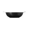 224394 3 wok essential 32 cm 6 l cerna hlinik le creuset