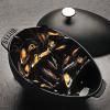 140852 2 hrnec na musle o 25 cm cerny staub