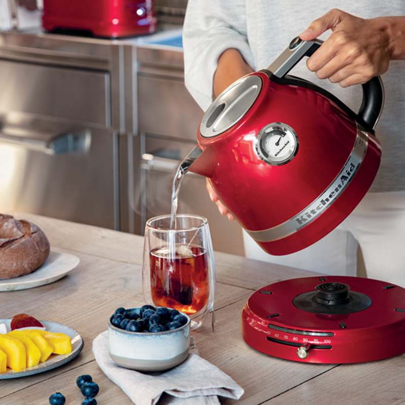 KitchenAid Pro Line Candy Apple Red Electric Kettle