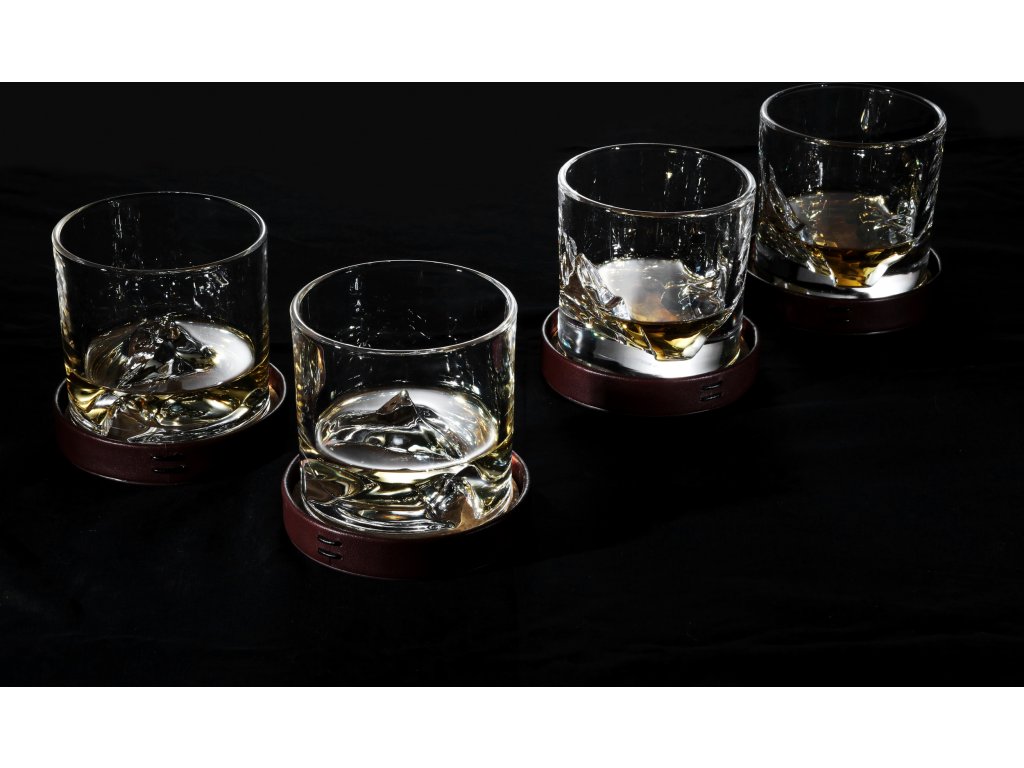 https://cdn.myshoptet.com/usr/www.kulina.com/user/shop/big/218116-7_whisky-glasses-and-a-whisky-carafe-in-a-set-everest-luxury-14-pcs--litton.jpg?636ccab6