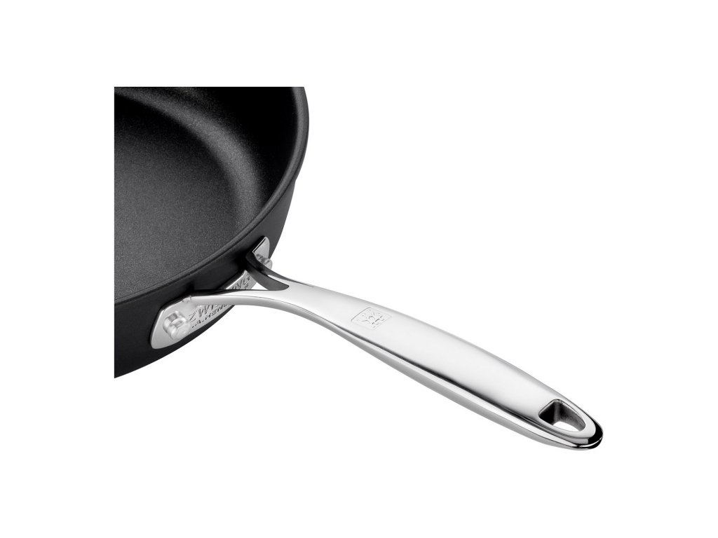 https://cdn.myshoptet.com/usr/www.kulina.com/user/shop/big/223375-3_saute-pan-forte-28-cm--with-lid--zwilling.jpg?6341506e