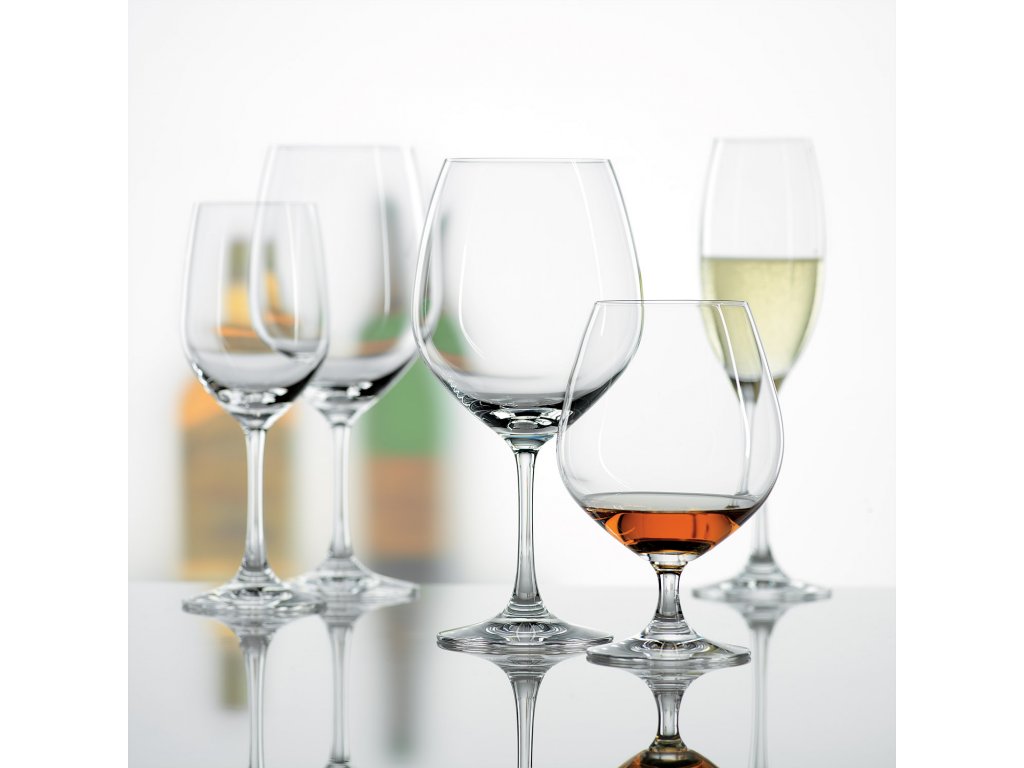 https://cdn.myshoptet.com/usr/www.kulina.com/user/shop/big/229804-3_brandy-glass-special-glasses-brandy--set-of-4-pcs--558-ml--spiegelau.jpg?63412e5b