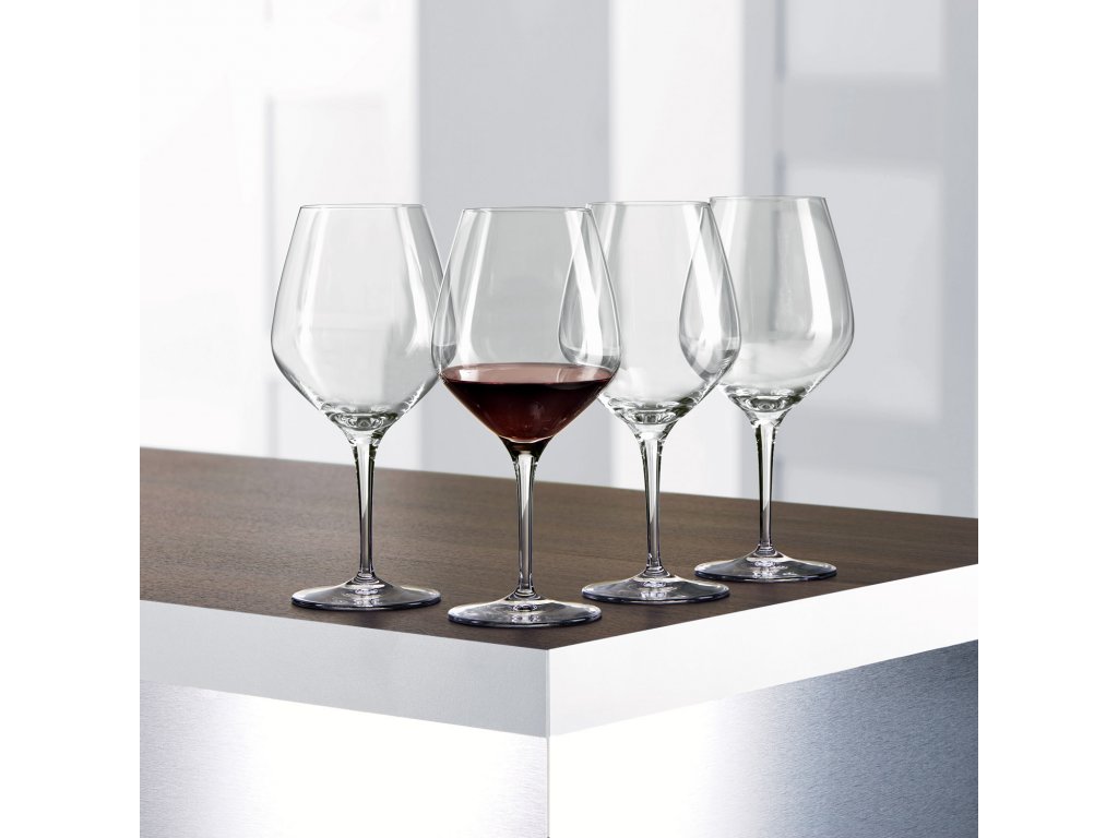 https://cdn.myshoptet.com/usr/www.kulina.com/user/shop/big/229816-3_red-wine-glass-authentis-burgundy--set-of-4-pcs--700-ml--spiegelau.jpg?63412c93