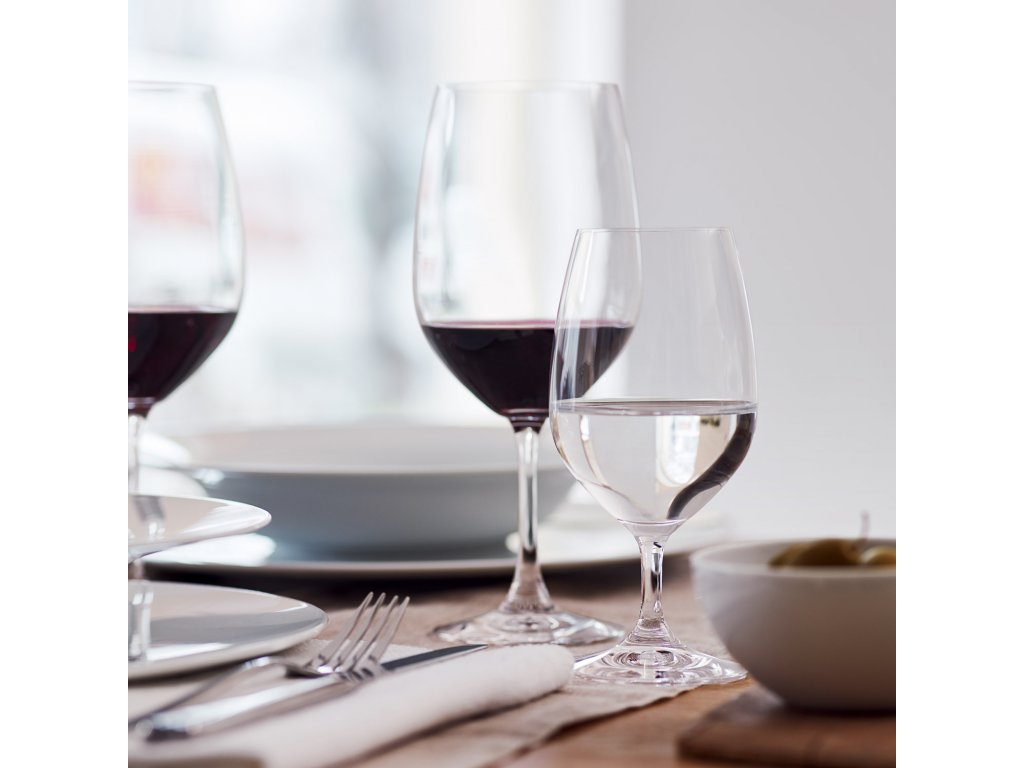 https://cdn.myshoptet.com/usr/www.kulina.com/user/shop/big/229888-3_red-wine-glass-spiegelau-vino-grande-bordeaux-620-ml--set-of-4-pcs--spiegelau.jpg?634152d5