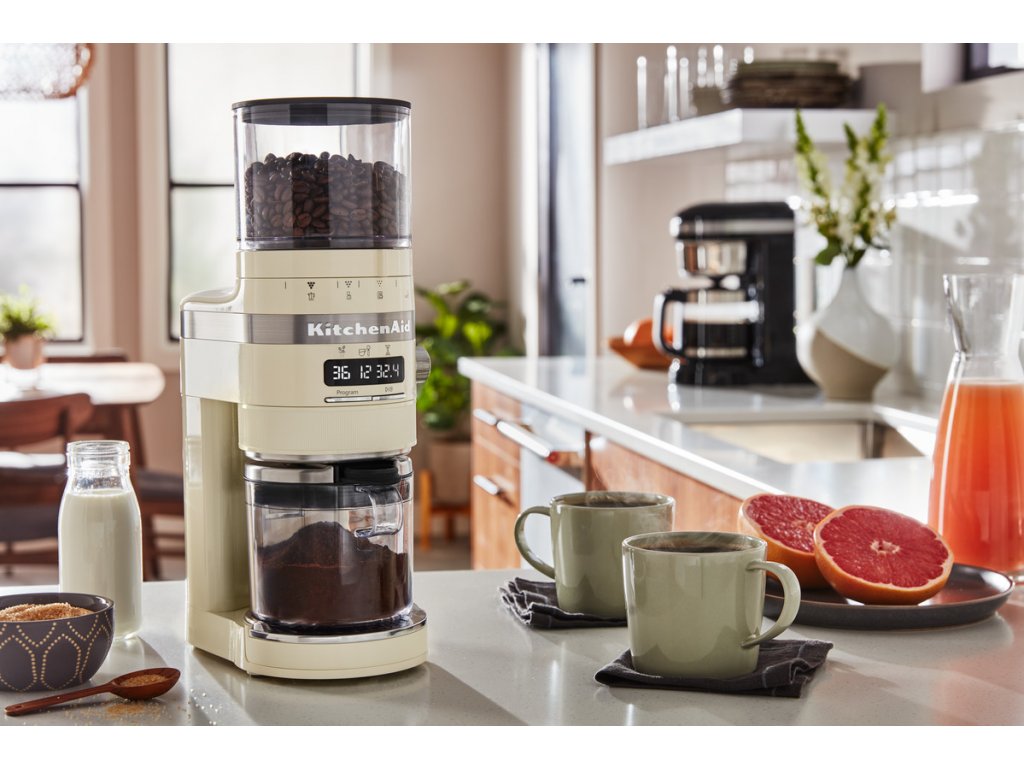 Coffee grinder 5KCG8433EAC, almond, KitchenAid 