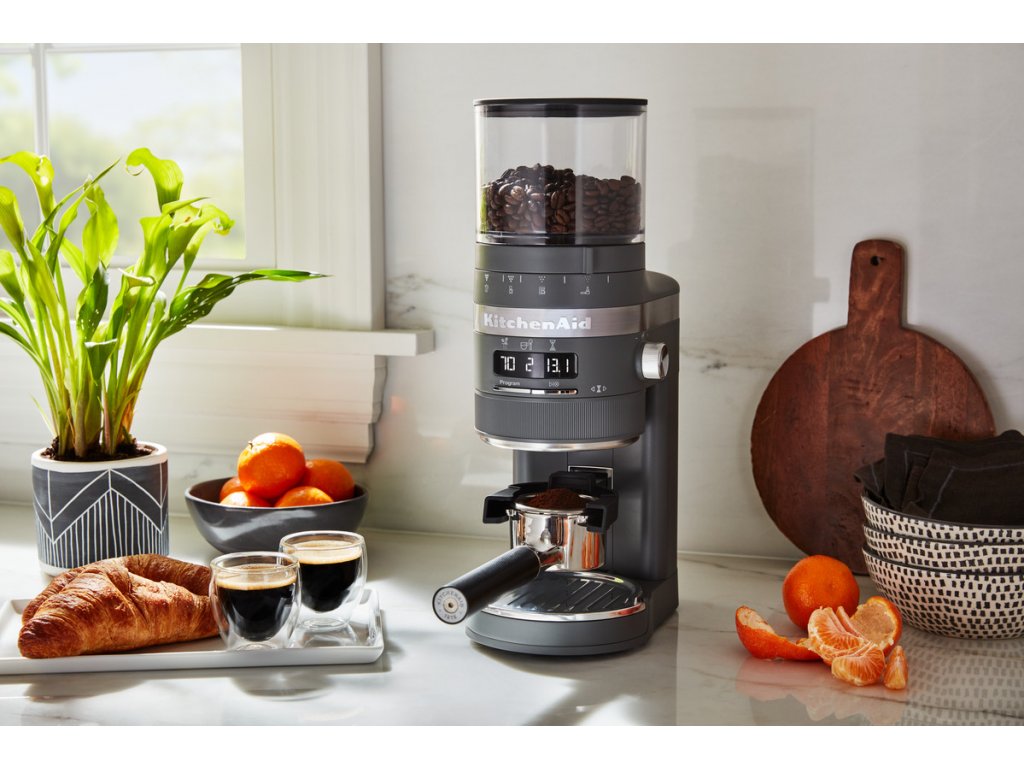 https://cdn.myshoptet.com/usr/www.kulina.com/user/shop/big/234844-2_coffee-grinder-5kcg8433edg--matt-grey--kitchenaid.jpg?6383d637