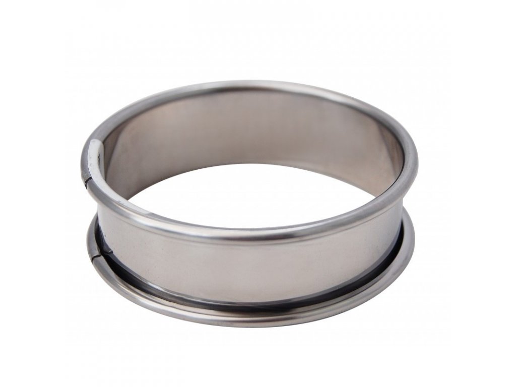 https://cdn.myshoptet.com/usr/www.kulina.com/user/shop/big/243598_baking-ring-14-cm--stainless-steel--de-buyer.jpg?6341513e