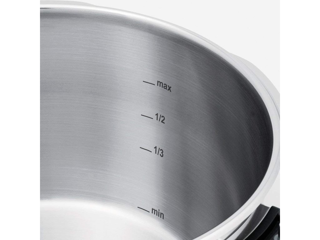 Pressure cooker VITAQUICK set of 2 pcs 4 5 l 2 5 l Fissler