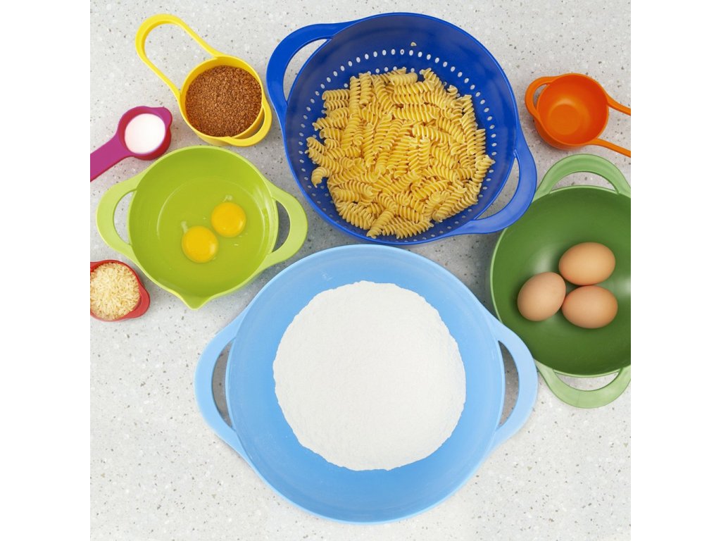 https://cdn.myshoptet.com/usr/www.kulina.com/user/shop/big/246877-1_kitchen-bowl-set-nest-duo--8-pcs--with-measuring-cups--stackable--colourful--joseph-joseph.jpg?63414dc2