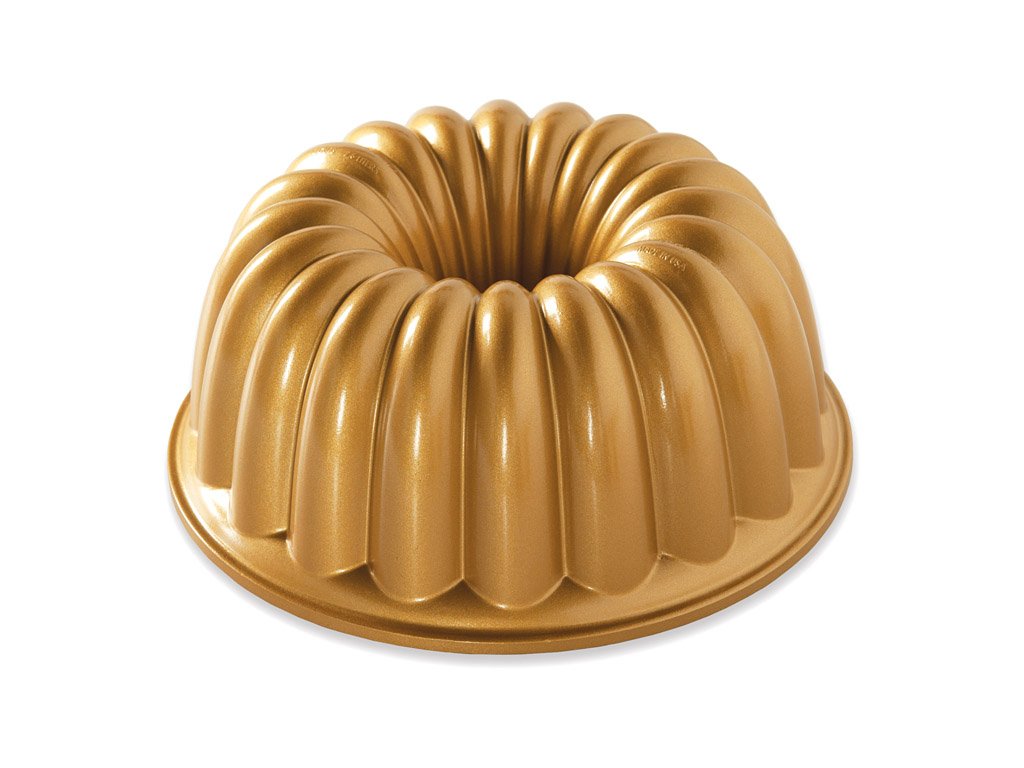 Nordic Ware 15 Cup Anniversary Bundt Pan