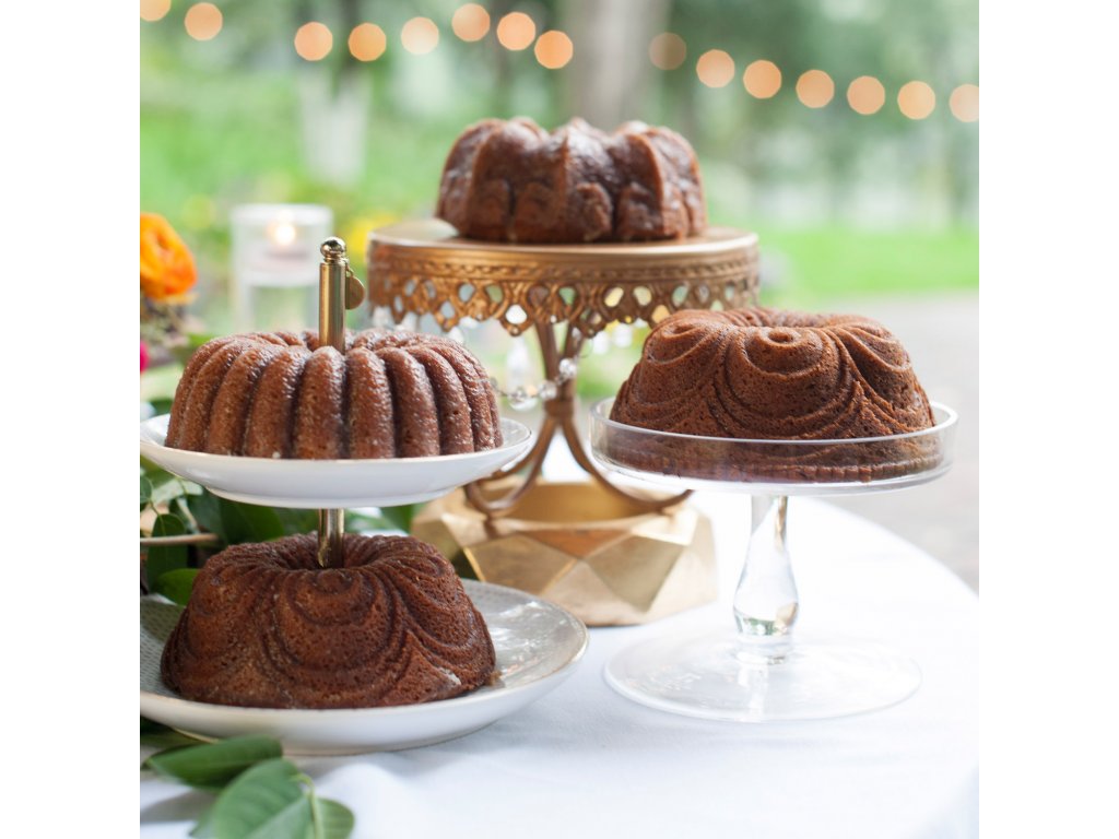 Cake pan QUARTET BUNDT, golden, Nordic Ware 