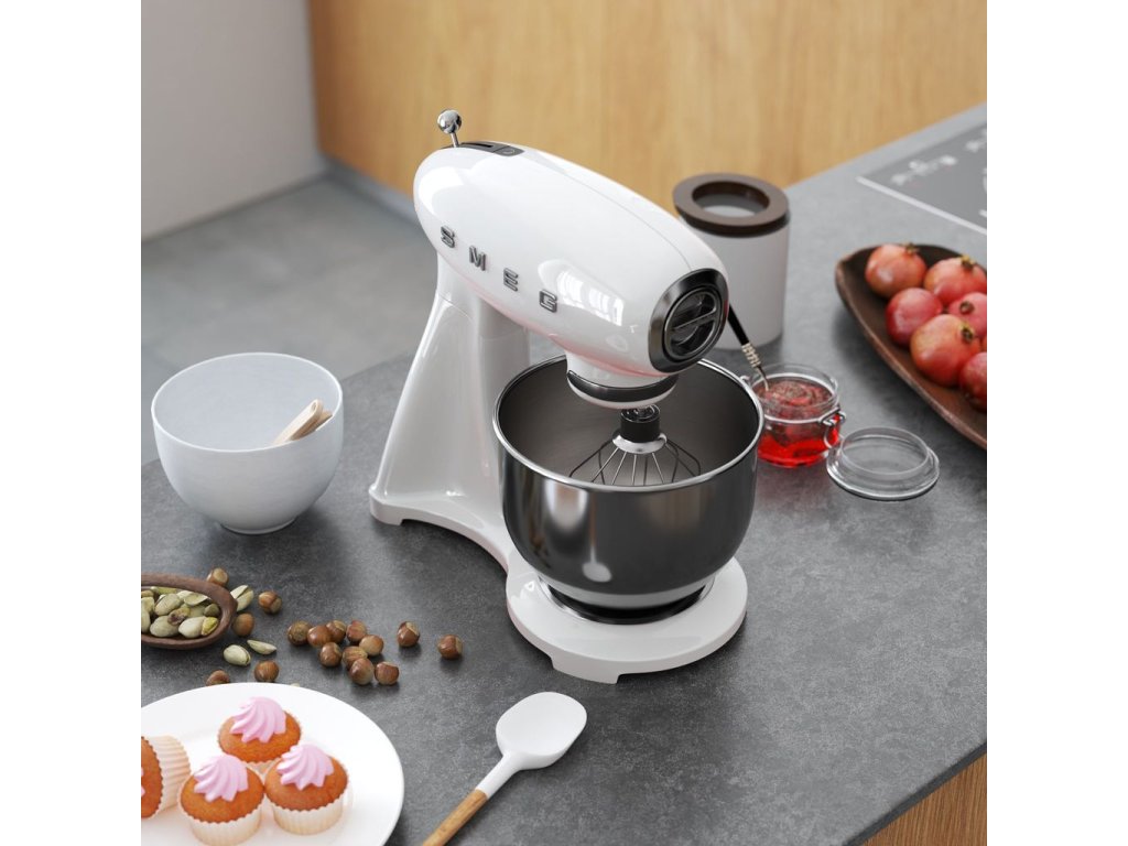 Smeg White Stand Mixer with glass bowl SMF13WHEU