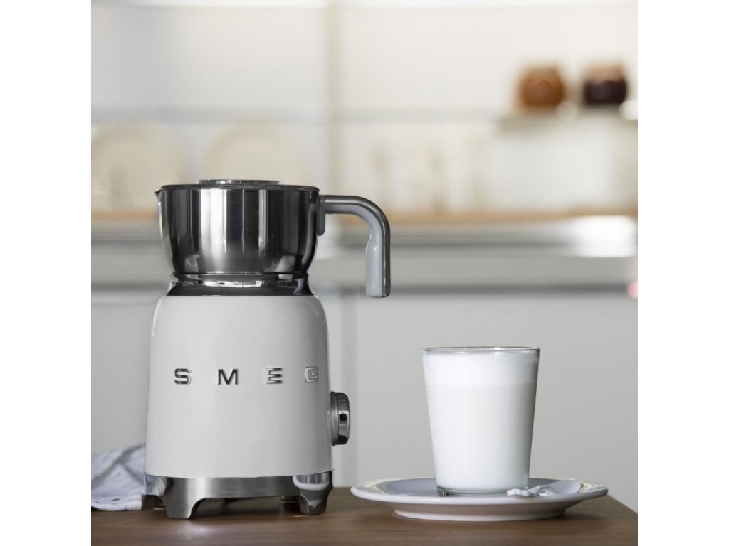 Smeg - Equipped with a powerful 500W motor, the milk frother MFF01 uses  induction heating system to create professional-quality milk froth – the  perfect accompaniment to your coffee or even hot chocolate!