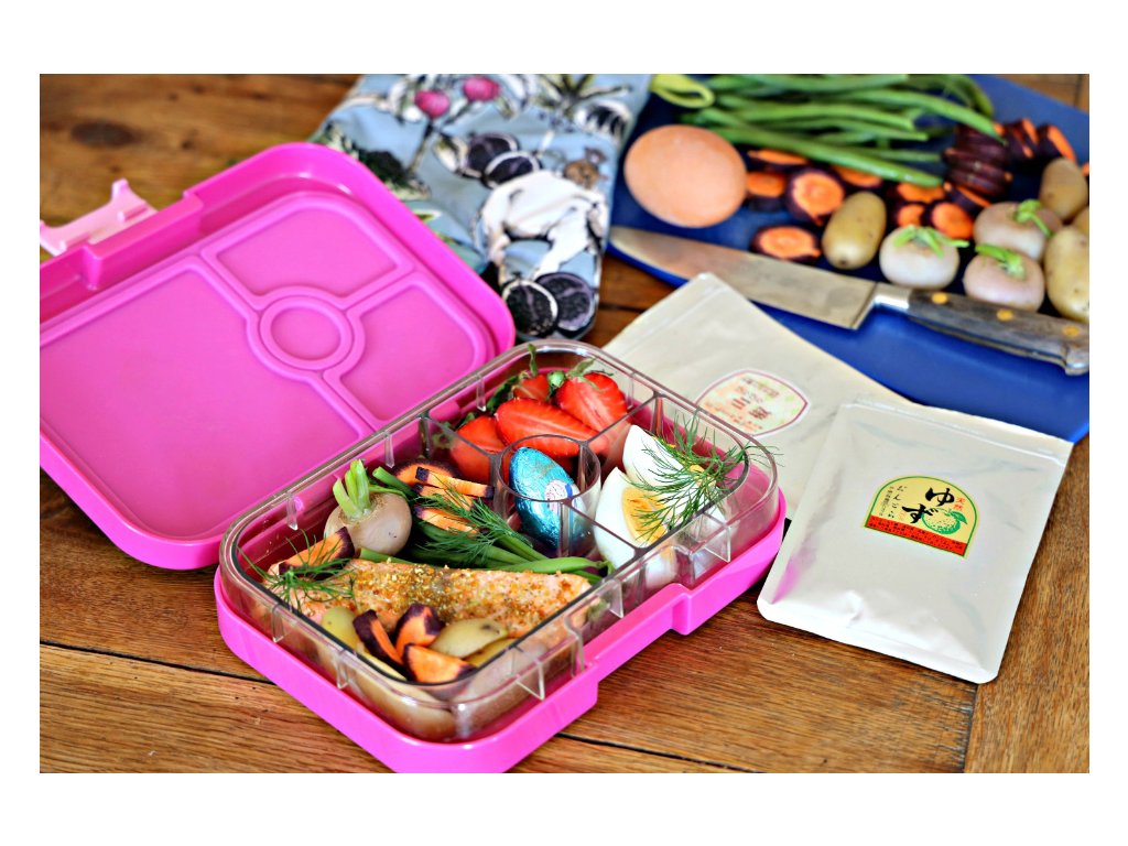 https://cdn.myshoptet.com/usr/www.kulina.com/user/shop/big/303136-1_kids-lunch-box-panino-power-pink-750-ml--4-compartments--yumbox.jpg?62ecfbbd