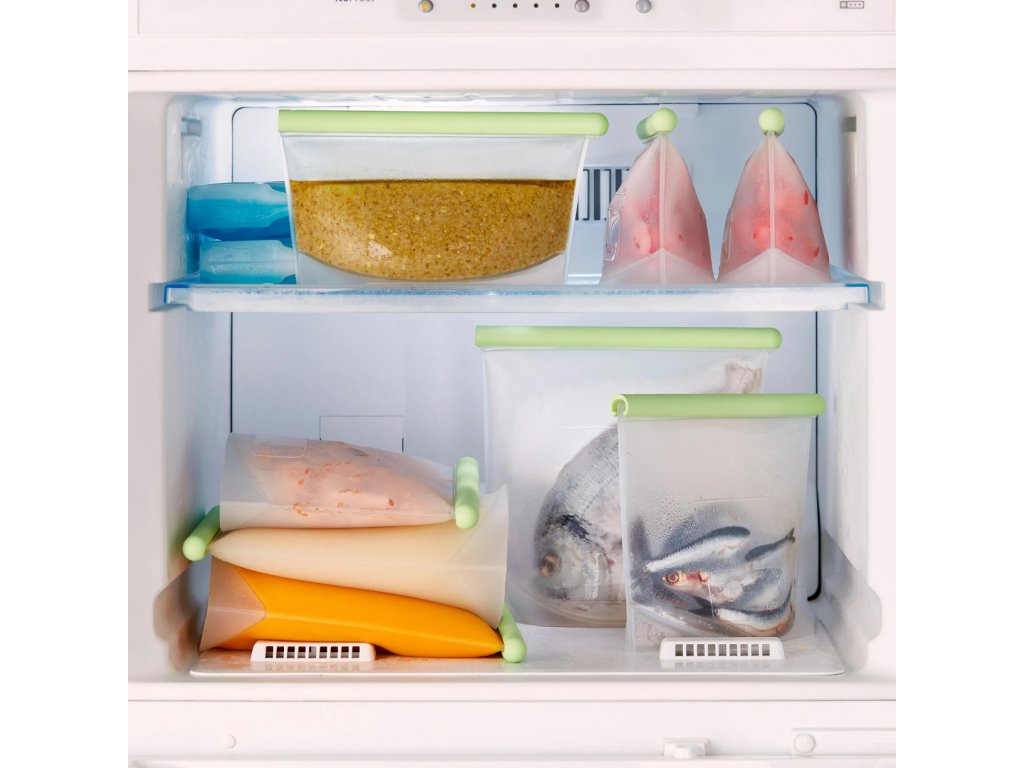 https://cdn.myshoptet.com/usr/www.kulina.com/user/shop/big/304297-2_reusable-food-storage-bag-1-5-l--green--lekue.jpg?63415fc7