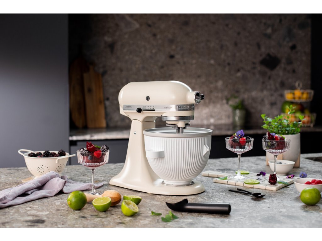 https://cdn.myshoptet.com/usr/www.kulina.com/user/shop/big/305695-3_ice-cream-maker-5ksmicm-kitchenaid.jpg?64ebc523