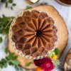 Forma na bábovku koruna Crown Bundt® zlatá Nordic Ware
