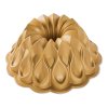 Forma na bábovku koruna Crown Bundt® zlatá Nordic Ware
