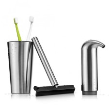 Waschbecken & Toilette