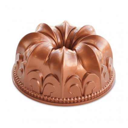 Forma na bábovku lilie Fleur De Lis Bundt® Nordic Ware karamelová