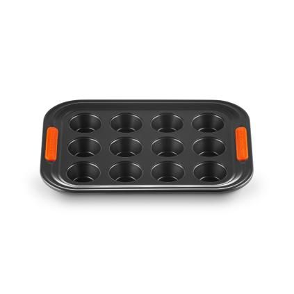 Forma na muffiny 30 x 23 cm, černá, ocel, Le Creuset