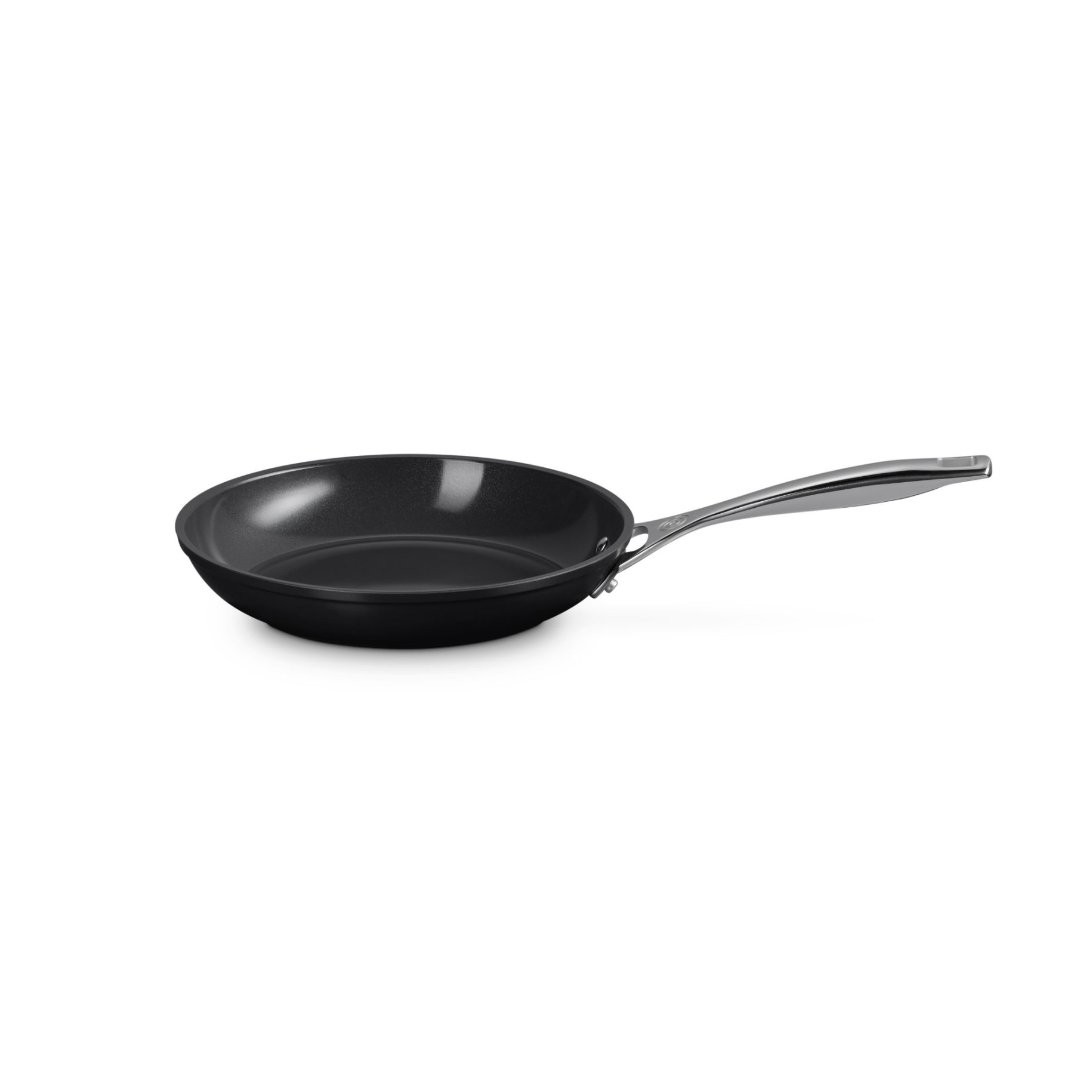 Pánev ESSENTIAL 24 cm, keramika, Le Creuset