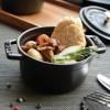 Kulatý hrnec, černá O 14 cm Staub