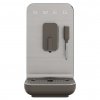 SMEG KAVOVAR ESPRESSO TAUPE S TRYSKOU STUDIO 04