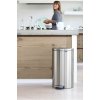 Cubo de basura con pedal FLATBACK, 30 l, silencioso, acero, Brabantia