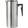 Stelton-vesikannu ARNE JACOBSEN 2,0 l, ruostumaton teräs