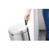 Poubelle à pédale FLATBACK 30 l, silencieux, acier, Brabantia