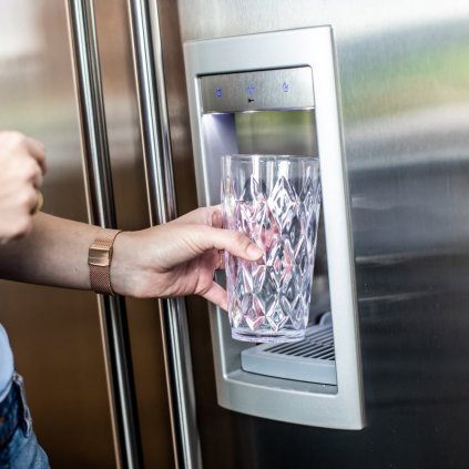 Μακρύ πλαστικό ποτήρι CRYSTAL L, 450 ml, κρυστάλλινο, Koziol