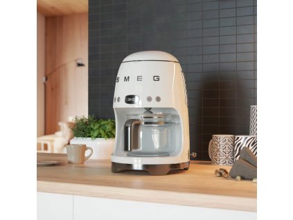 Καφετιέρα φίλτρου DCF02WHEU, σε λευκό, Smeg