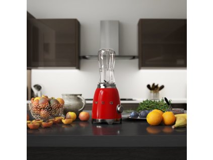 Μπλέντερ για smoothie 50'S STYLE PBF01RDEU, κόκκινο, Smeg