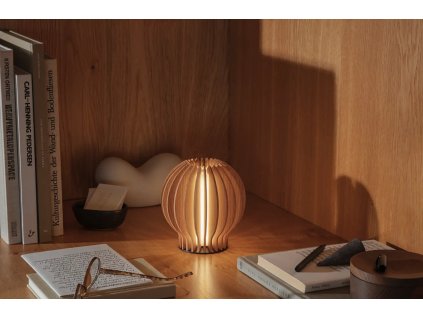 Επιτραπέζια λάμπα LED RADIANT, 15 cm, ανοιχτό καφέ, από ξύλο, Eva Solo