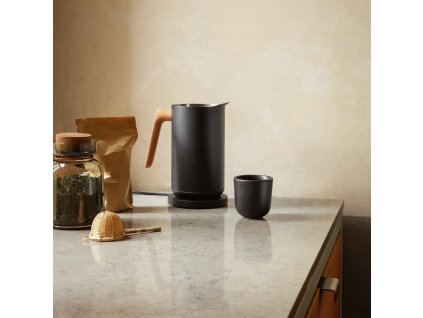 Ηλεκτρικός βραστήρας NORDIC KITCHEN 1,5 l, σε μαύρο, Eva Solo