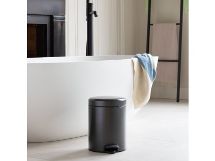 Κάδος με πεντάλ NEWICON 5 l, γκρι, από ατσάλι, Brabantia