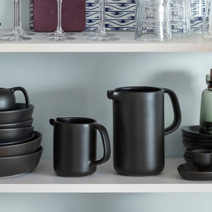 Κανάτα σερβιρίσματος NORDIC KITCHEN 500 ml, μαύρο, ψαμμίτης, Eva Solo