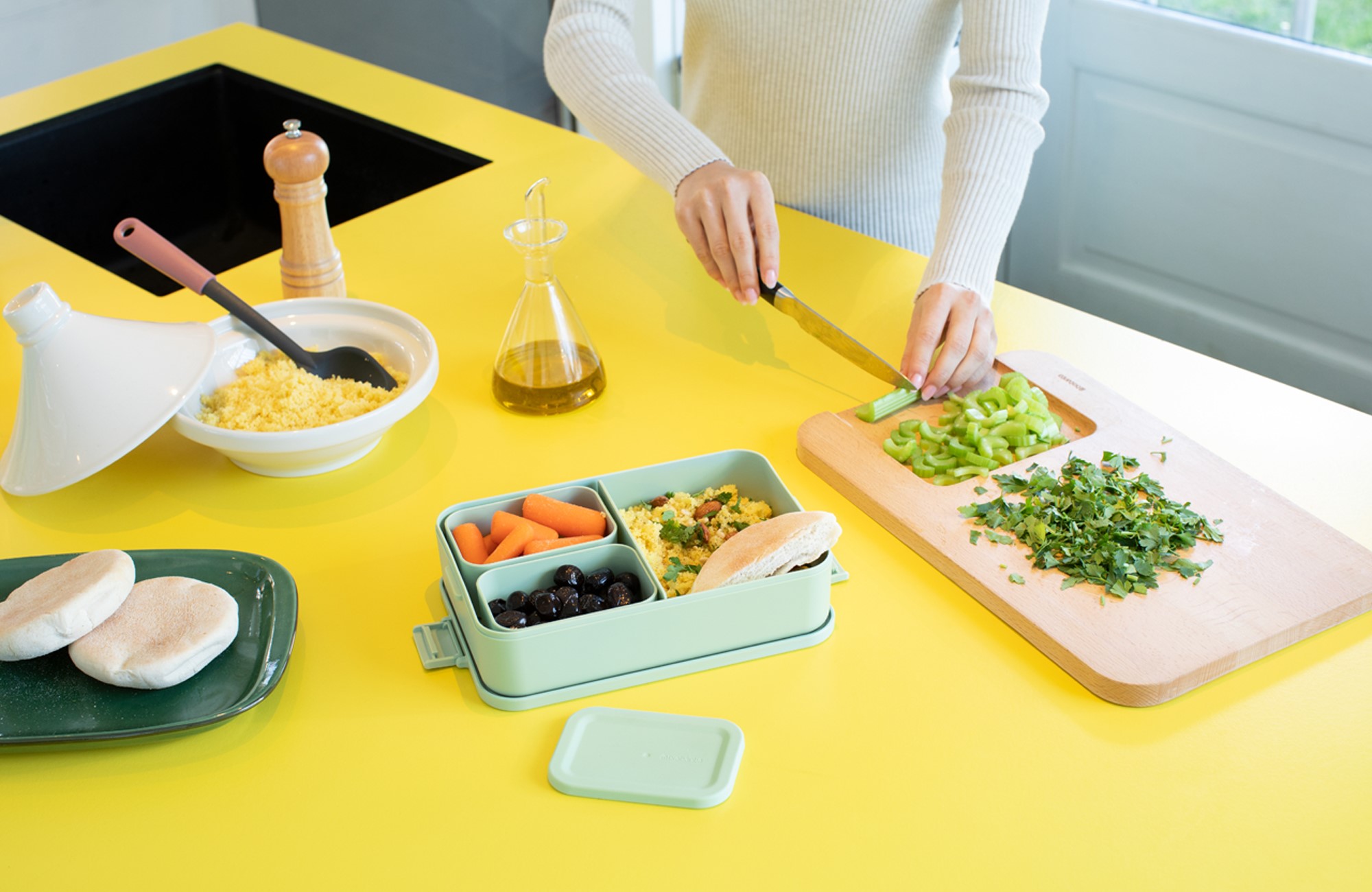 Δοχείο φαγητού MAKE & TAKE BENTO, 2 l, πράσινο νεφρίτη, Brabantia