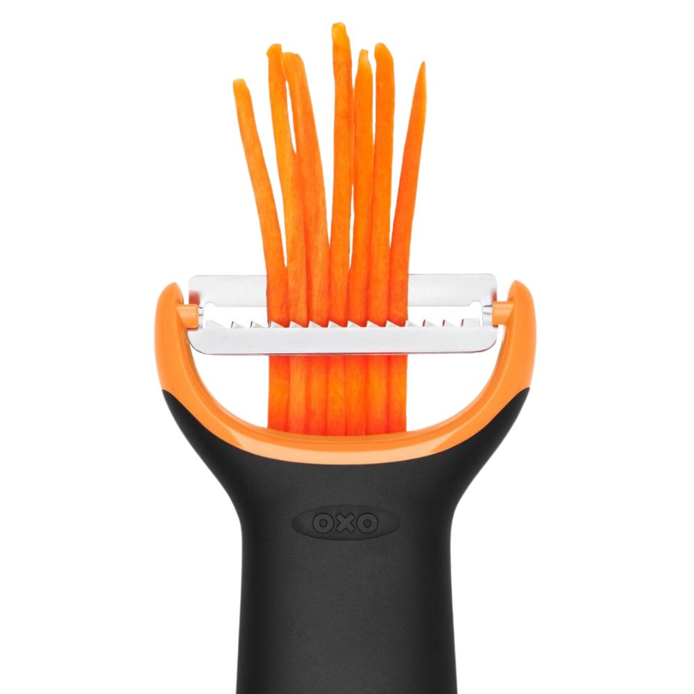 Αποφλοιωτής λαχανικών JULIENNE GOOD GRIPS 11 cm, πορτοκαλί, πλαστικό, OXO