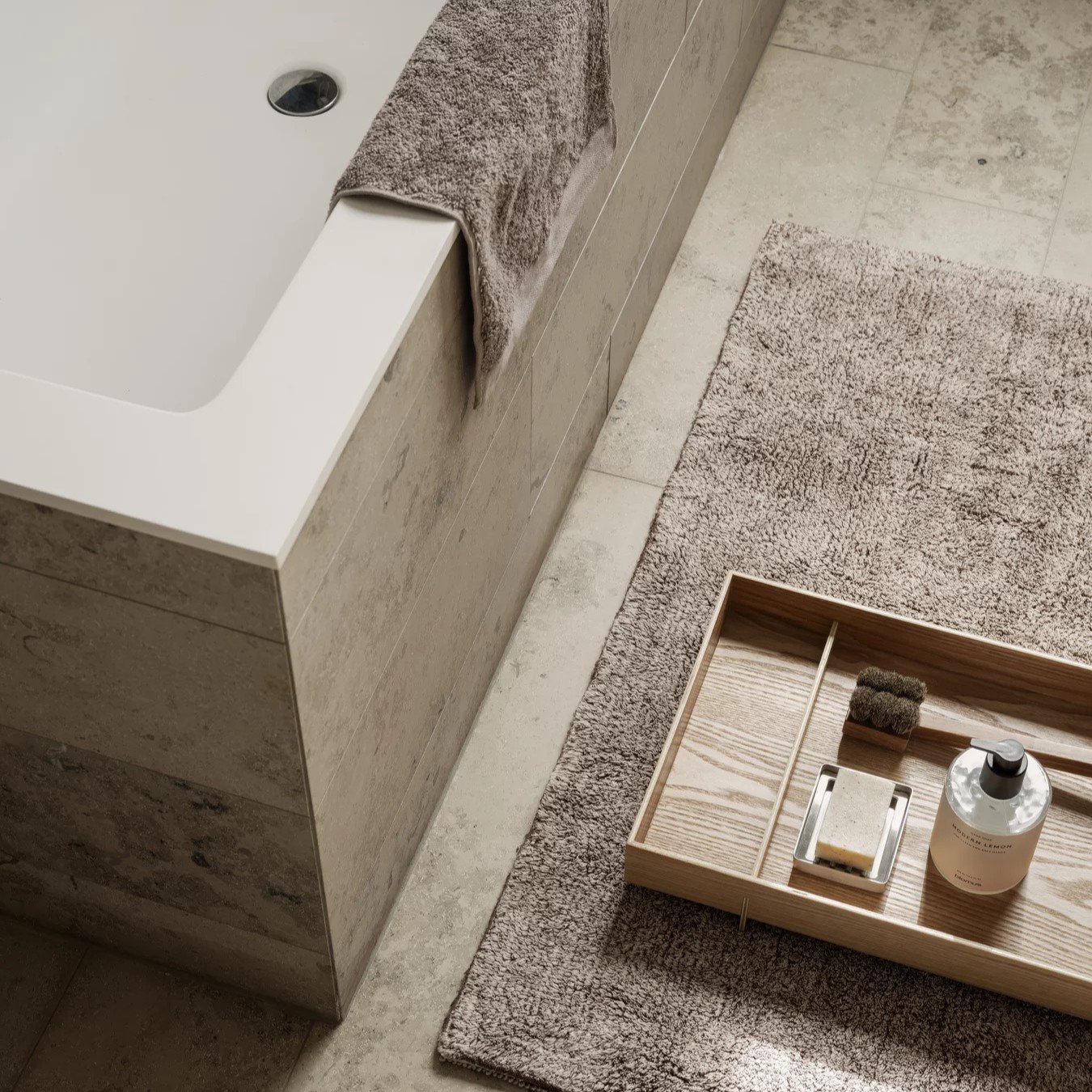 Σαπούνι για τα χέρια SATOMI MODERN LEMON 1 l, Blomus