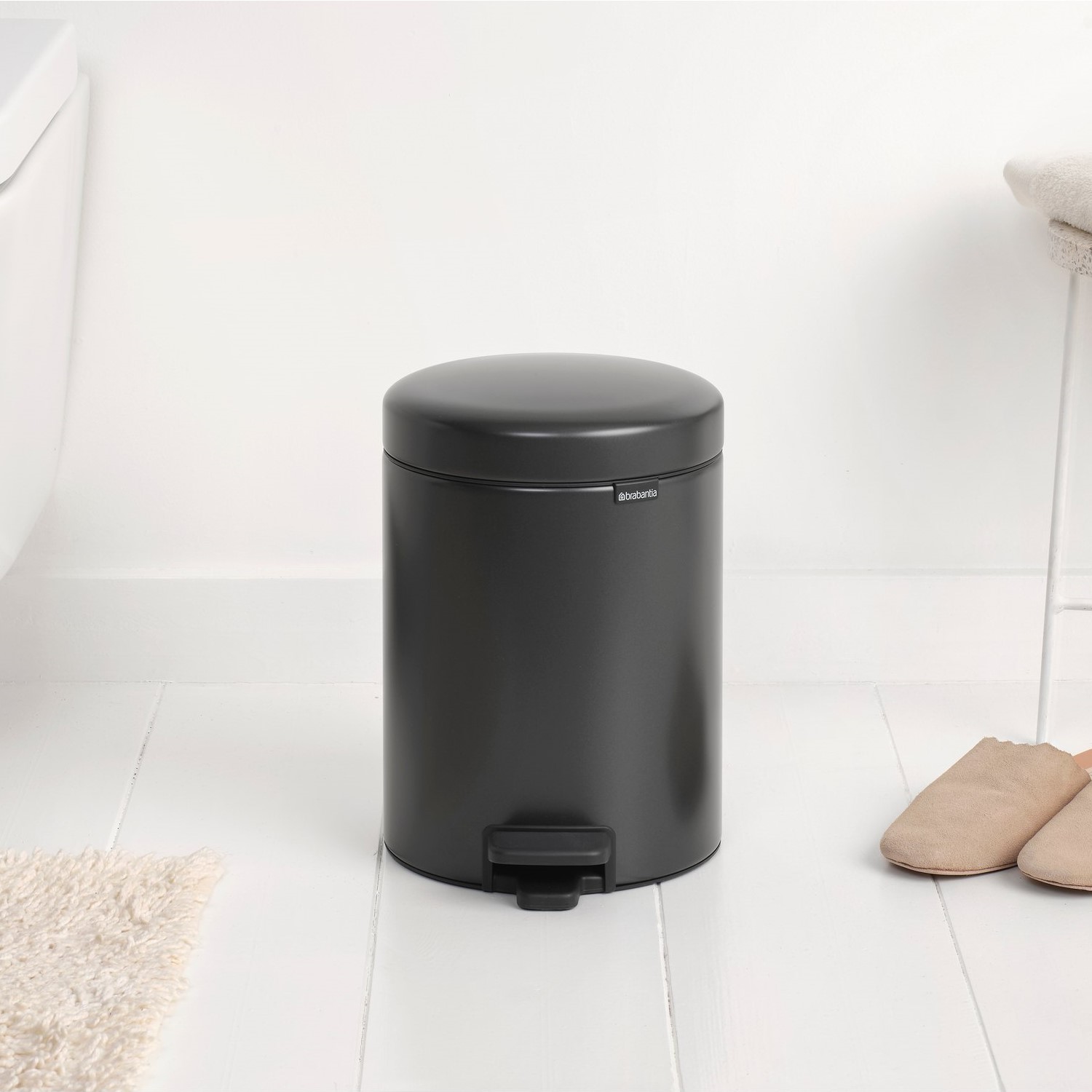 Κάδος με πεντάλ NEWICON 5 l, γκρι, από ατσάλι, Brabantia