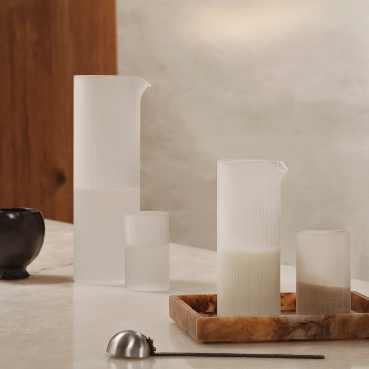 Κανάτα νερού RIPPLE 1,1 l, λευκό, γυαλί, ferm LIVING