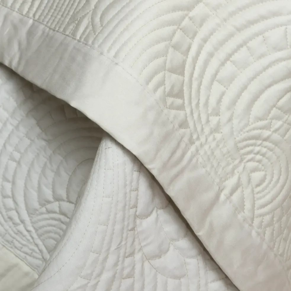 215286 3 beddinghouse moooi embroidered dodo ivory 5