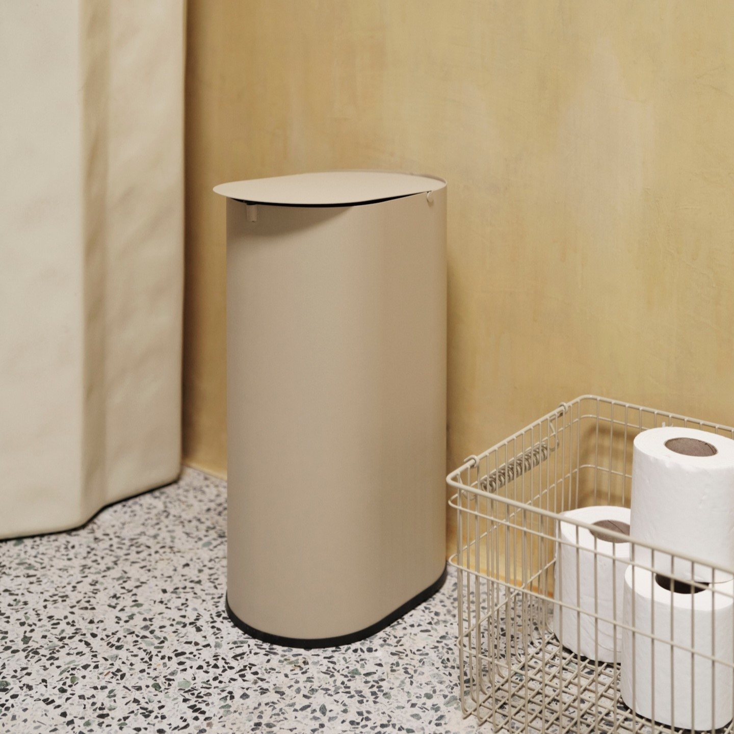 216872 4 ulozny kos cala 36 cm sada 2 ks kasmirova zelezo ferm living