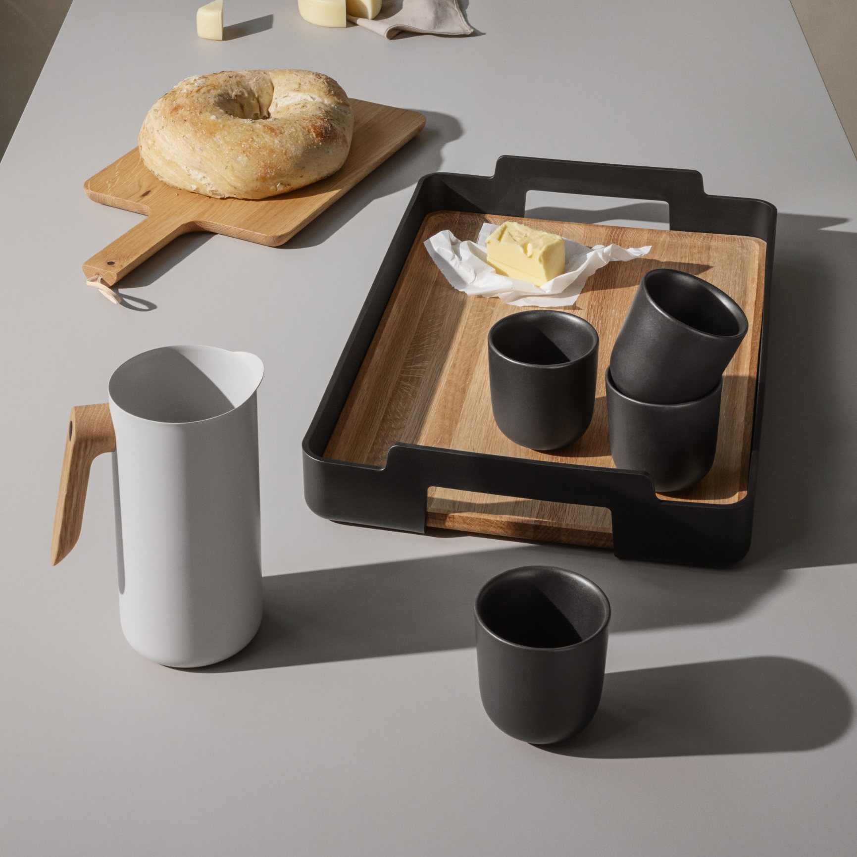 218555 3 termohrnek nordic kitchen 250 ml cerna kamenina eva solo