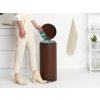 Κάδος με πεντάλ NEWICON, 30 l, σε ορυκτό καφέ, Brabantia