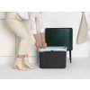 Κάδος με καπάκι αφής BO TOUCH BIN, 36 l, σε πράσινο, Brabantia
